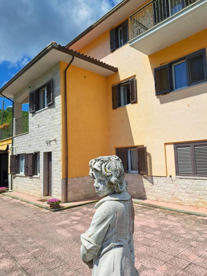 BussoLa Casa Di Mezzo-Affitti Brevi-Zona Ospedali别墅 外观 照片